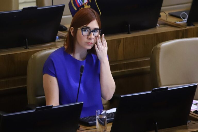 A_UNO_1526395-1024x682 (1)
